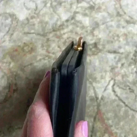 Vintage 50s/60s Andé black silk clutch - Picture 12 of 16